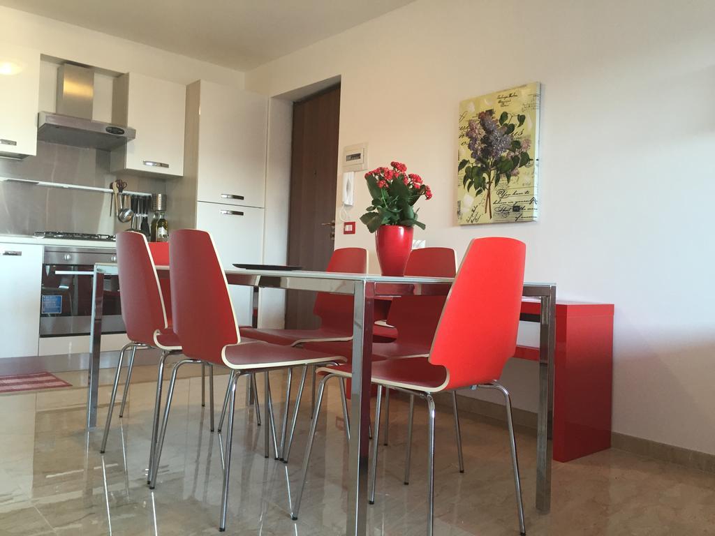 Baia Giardini Apartments Eksteriør bilde